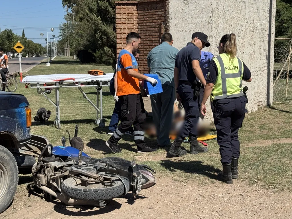 CHOQUE CAMIONETA MUNICIPAL 2 FILE