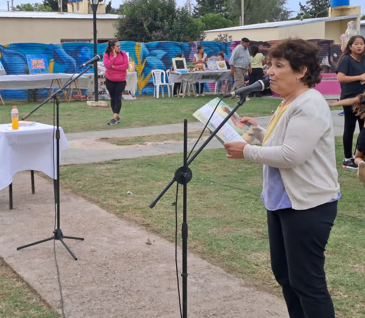 b08806d6-a714-4c75-bd21-22b7158f7a93