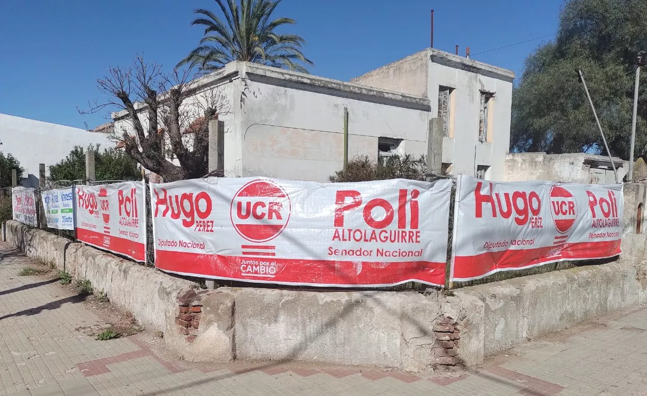 CARTELERIA CAMPAÑA 1