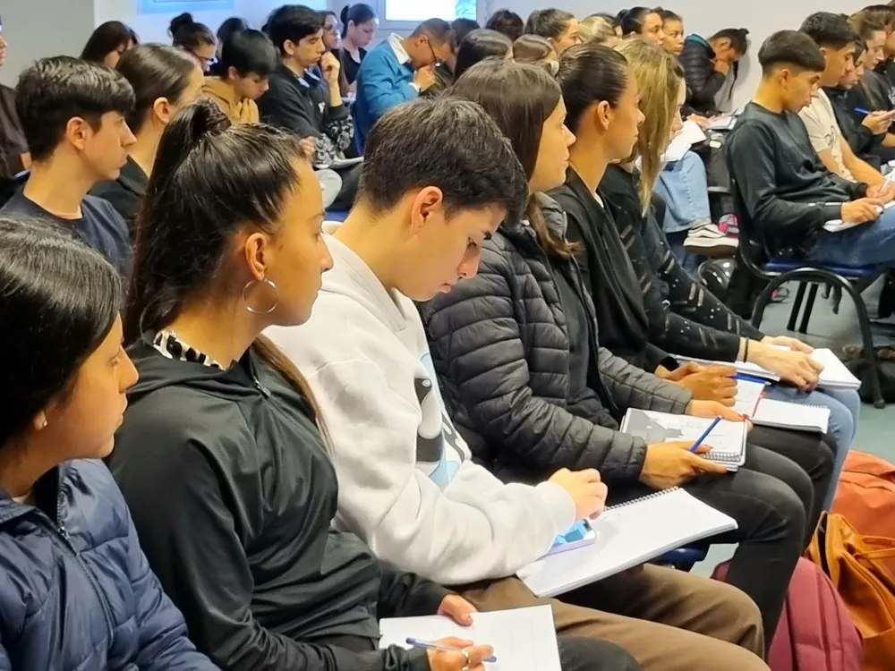 733558_whatsapp-image-2024-10-16-at-10.47.11--2-