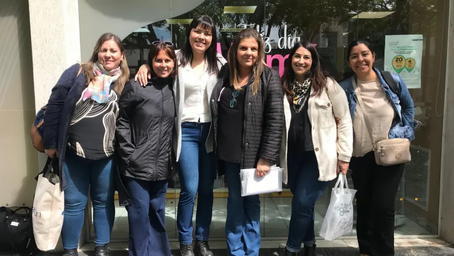 mujeres en gondola