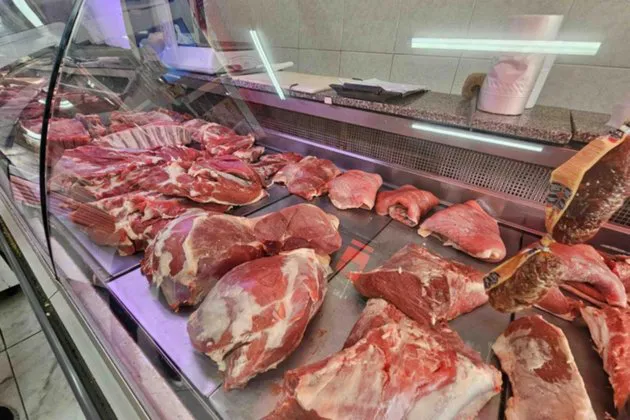 carne en heladera