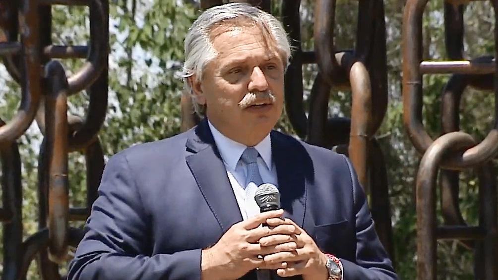 ALBERTO FERNANDEZ.