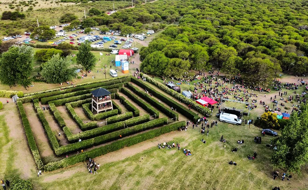 350751_img-20230927-wa0045