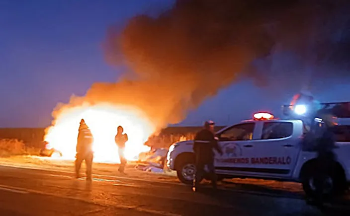 camionetas incendiadas