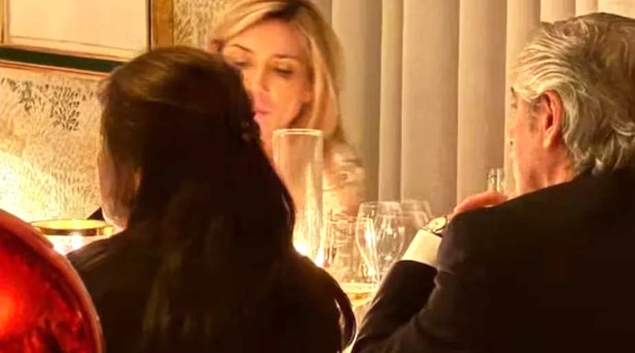 Alberto Fabiola y su madre